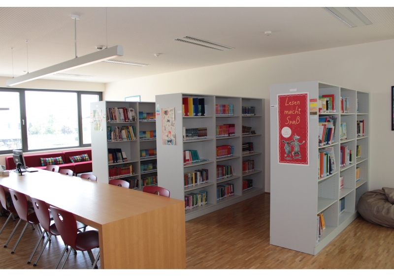 ./custom/gui/fileupload/images/fotogalerie/schulhaus/Bibliothek.jpg